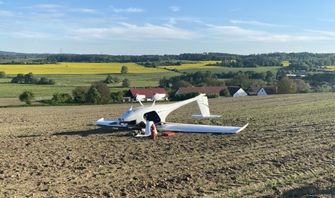 Aircraft at the accident site